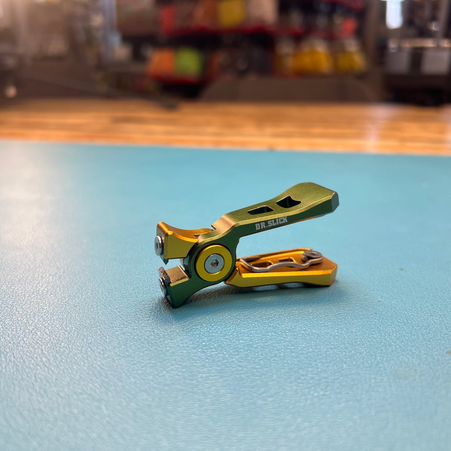 Dr. Slick Cyclone Nipper